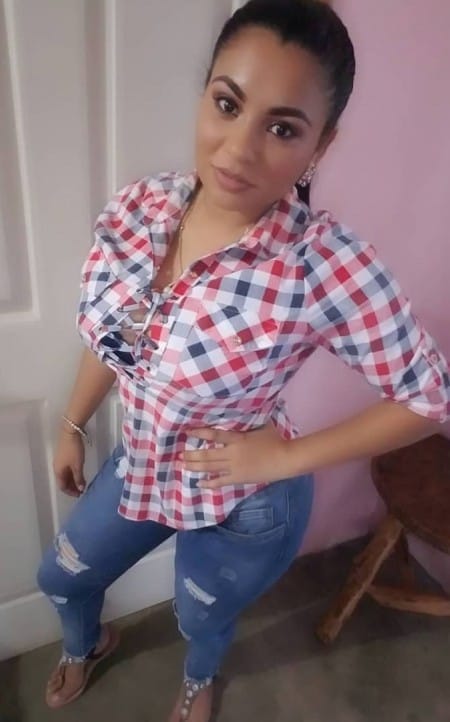 Claudia21 Cannes escort