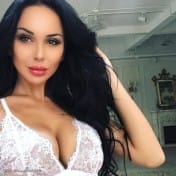 Alisiya Frankfurt escort