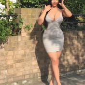 Caro Paris escort