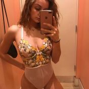 Melina Angers escort