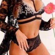 Lara Mendes Lisbon escort