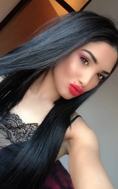 EVA London escort