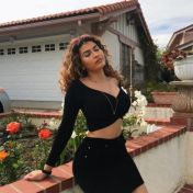 Anna Paris escort