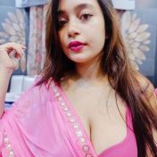 MEET GOOD LOOKING INDIAN GIRL'S FOR SEX Jeddah escort