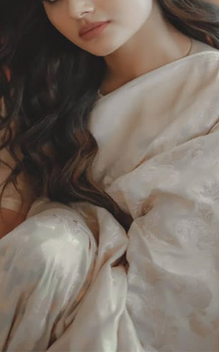 HASINA KAPOOR Bangalore escort