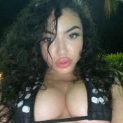 Jennifer Paris escort