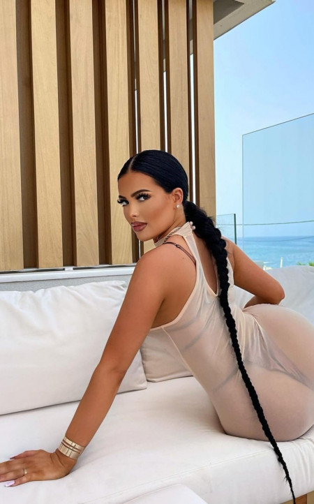 BRITISH Casablanca escort