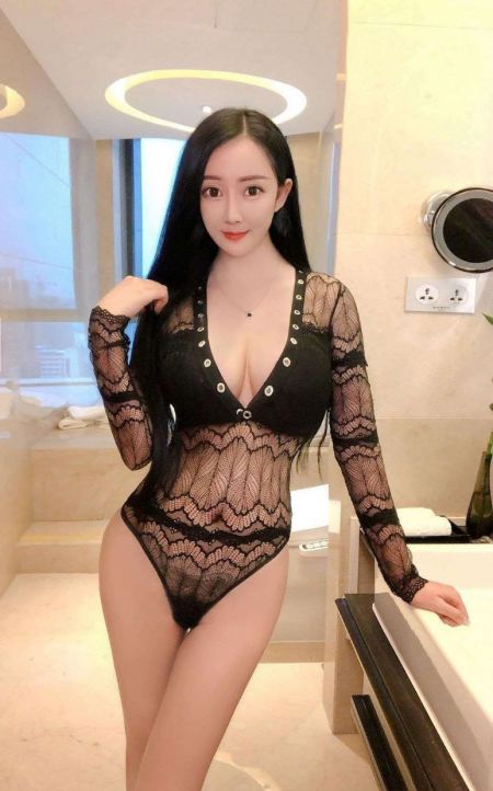 momo Belgrade escort