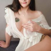 Laken Bangkok escort