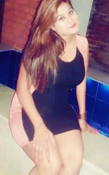 alina decruz Bangalore escort