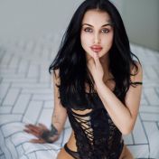 Angelina Dubai escort