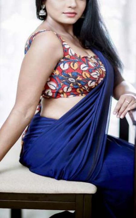 KHWAHISH SINGHAL Hyderabad escort