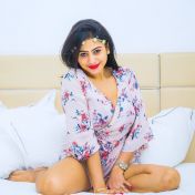 Piumi Colombo escort