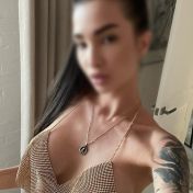 Yana Dubai escort