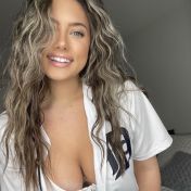 Margo Dubai escort