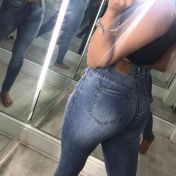 Nina Frankfurt escort