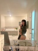 LeslyLayun Berlin escort