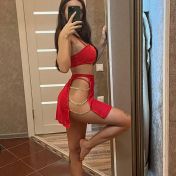 Vladislava Dubai escort