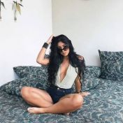 Leticia Paris escort