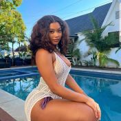 MISS JASMINE Abu Dhabi escort