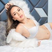 Lana Vienna escort
