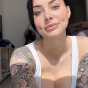 Dakota 'Amman escort