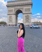 Zizi Cairo escort