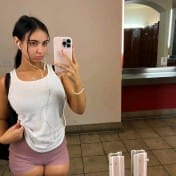 Hannah Mount Lebanon escort