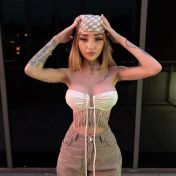 Vanessa Angers escort