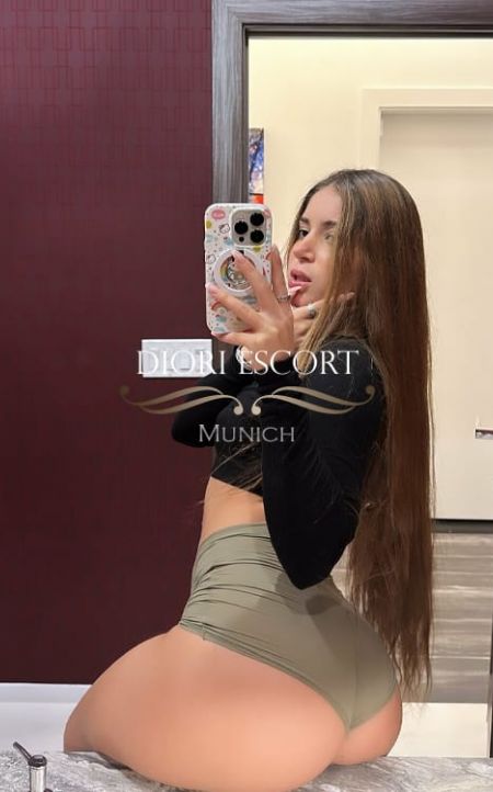 Polina Munich escort