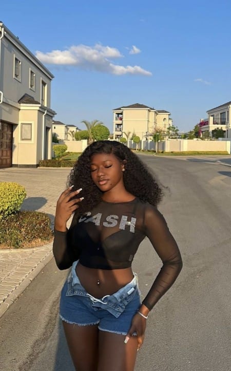 Zara Larnaca escort