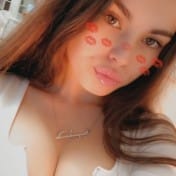 Alexis Arbil escort