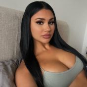 Maria Riyadh escort