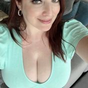 Valentina Semaria escort