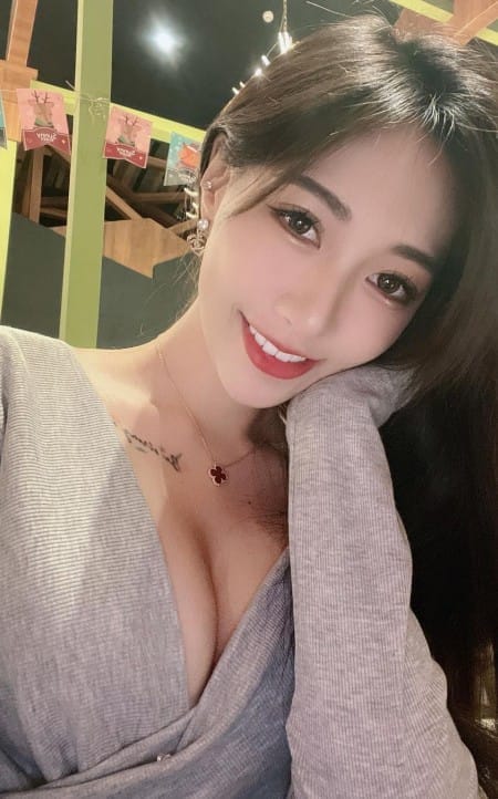 Fay New York / Manhattan escort