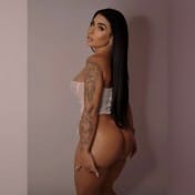 Juju Berlin escort