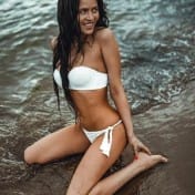 Hannah London escort