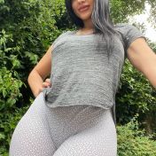 Lydia Paris escort