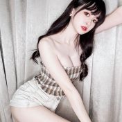 Cleo Kuwait City escort