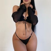 Violetta Paris escort