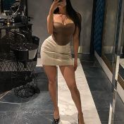 Violetta Paris escort