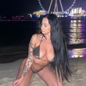 Simone Dubai escort