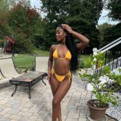 Luna Dubai escort