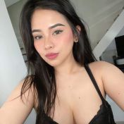Kelly Abu Dhabi escort