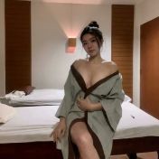 Mikana Black River escort