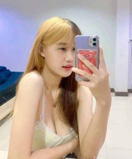 Carly Negeri Sembilan escort
