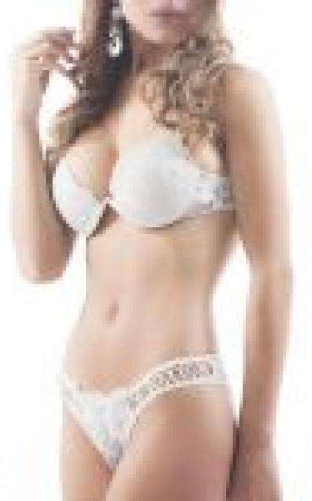 Mia Berkshire escort