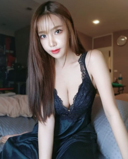 Carmen Malaysia escort