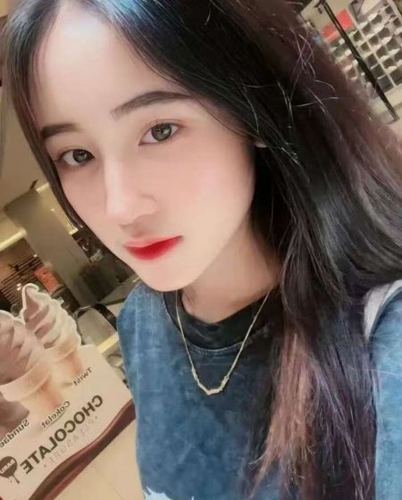 Fina Selangor escort