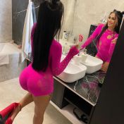 Johanna Black Ar Riyad escort